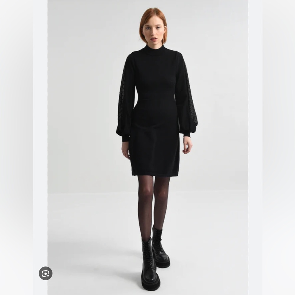 NWT Molly Bracken Knit Little Black Dress